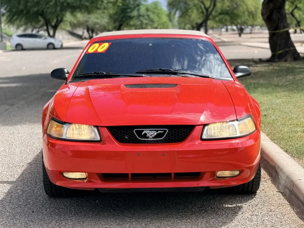 2000 Ford Mustang