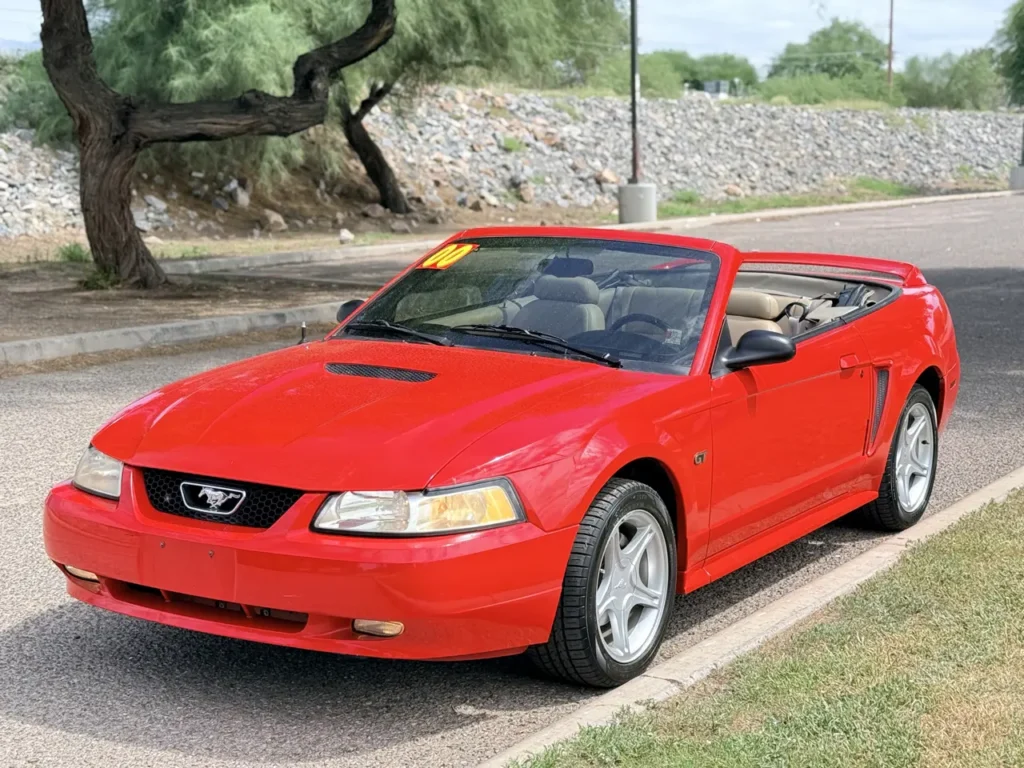 2000 Ford Mustang